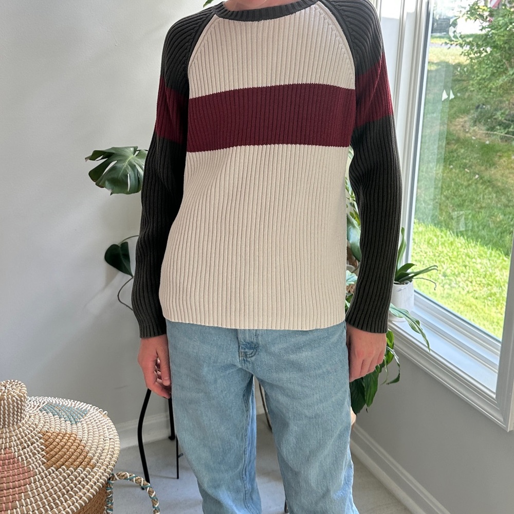 90’s Structure Men's Cream and Burgundy Crewneck Sweater Vintage